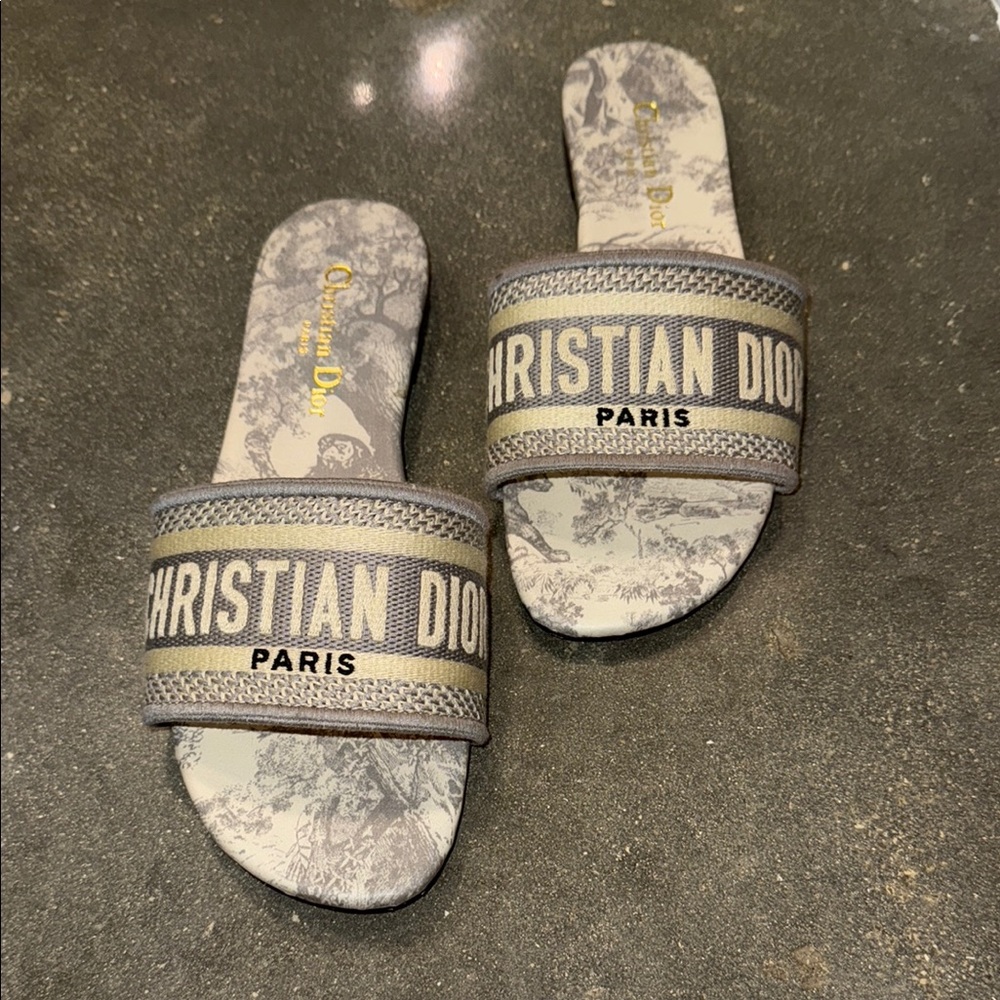 Dior Gray Slide Sandals Size 8.5 US .. 39 EU